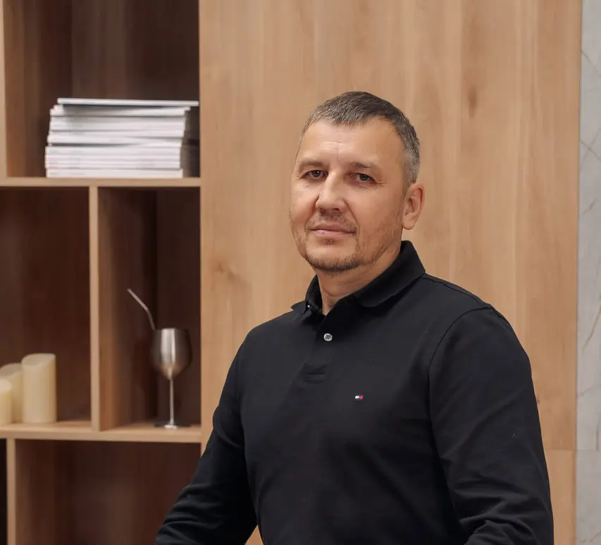 Сергей Константинов